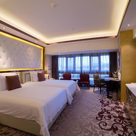 Shan Dong Hotel 済南 エクステリア 写真