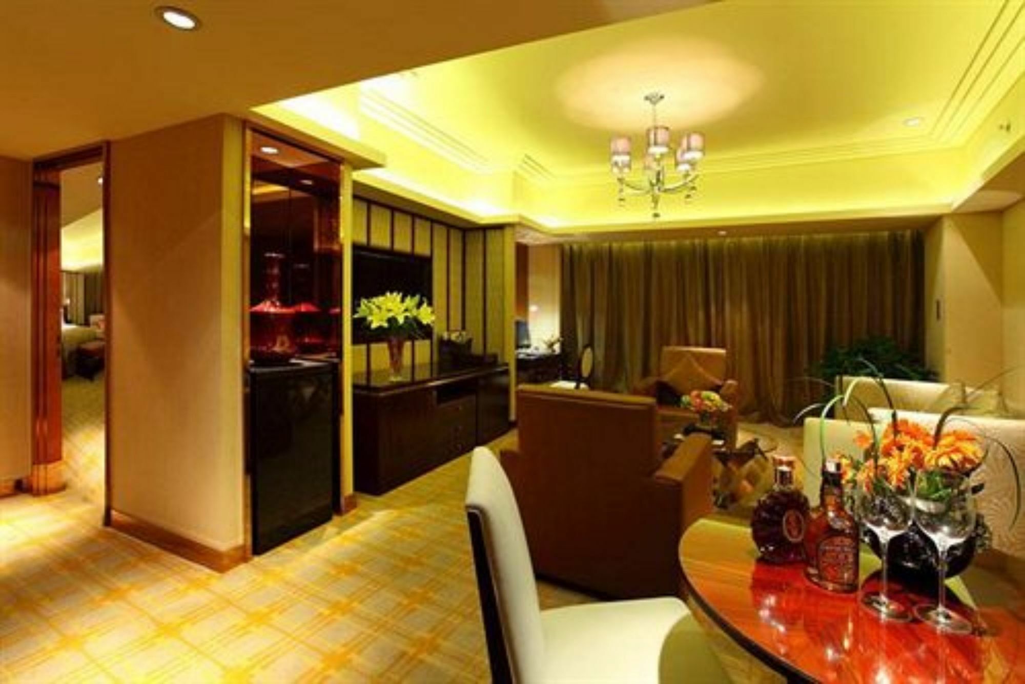 Shan Dong Hotel 済南 エクステリア 写真